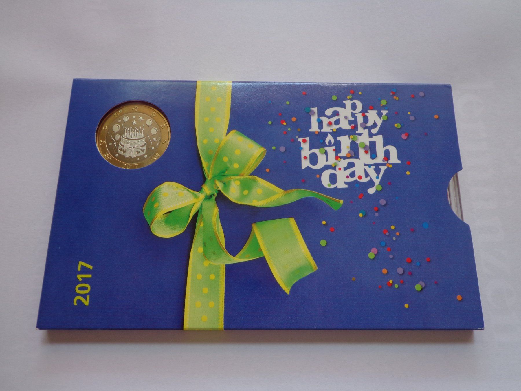 Tutti le monete: Münzsatz / Série 2017 Happy Birthday FDC – Nuovo e nell'imballaggio originale da Pully venduto da UCA01