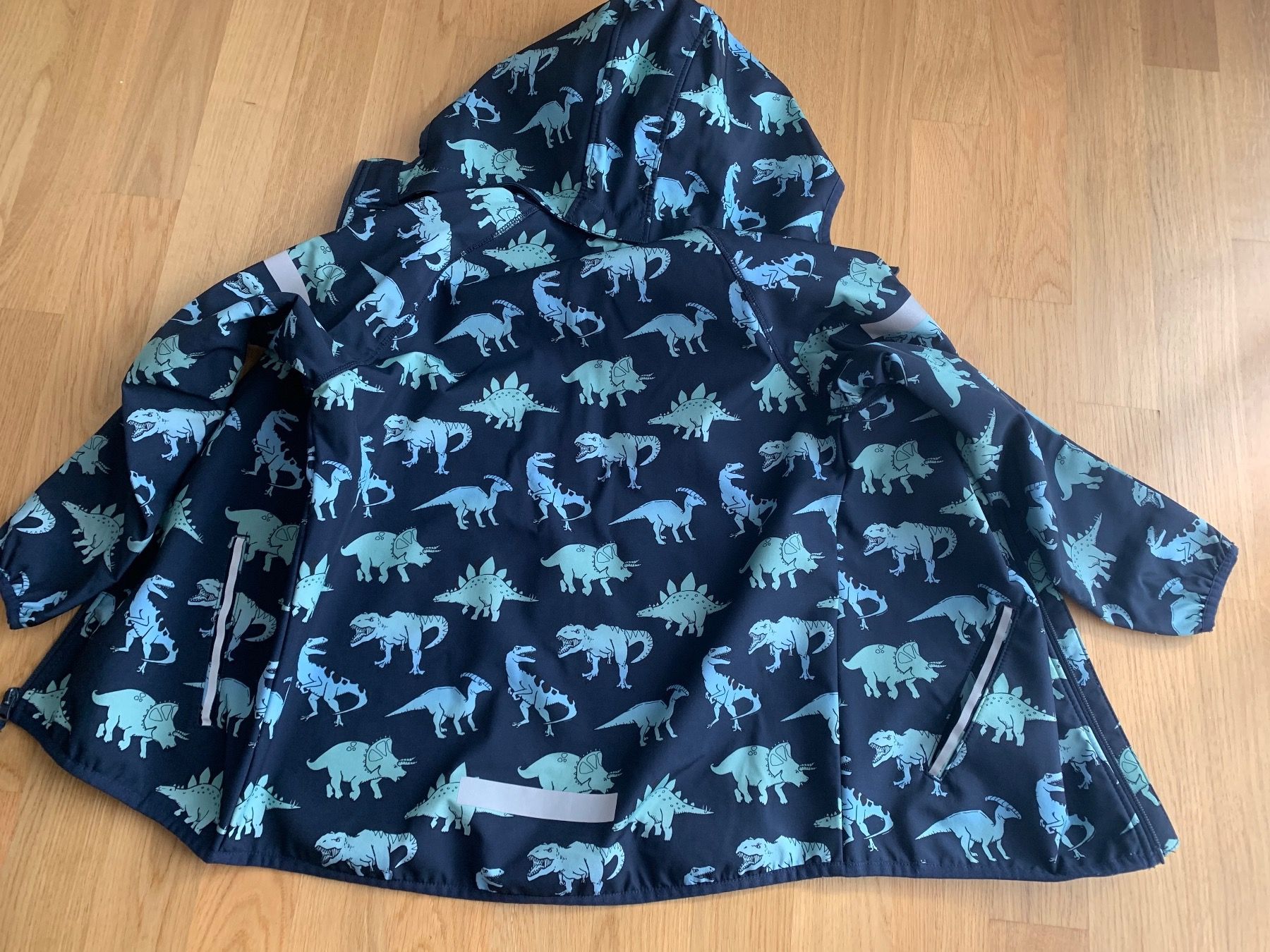 H&M Giacche & Cappotti: Softshelljacke Gr. 140 – Usato da Zürich venduto da Lucinka21 1