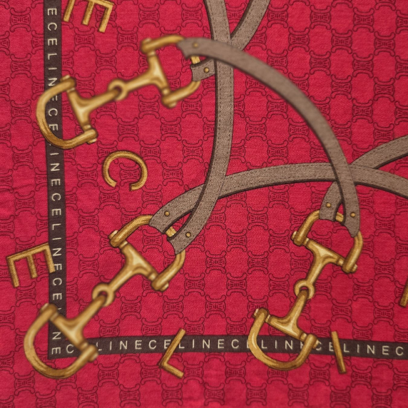 Celine Foulard & Sciarpe: Celine Baumwolltuch Rot 50x50 cm – Nuovo (secondo la descrizione) da Zürich venduto da LIMAR 3