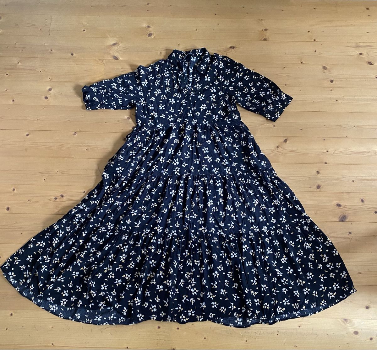 Zara Vestiti: Zara Kleid, Größe S aus Viskose – Usato da Stäfa venduto da gal_hl2w 1