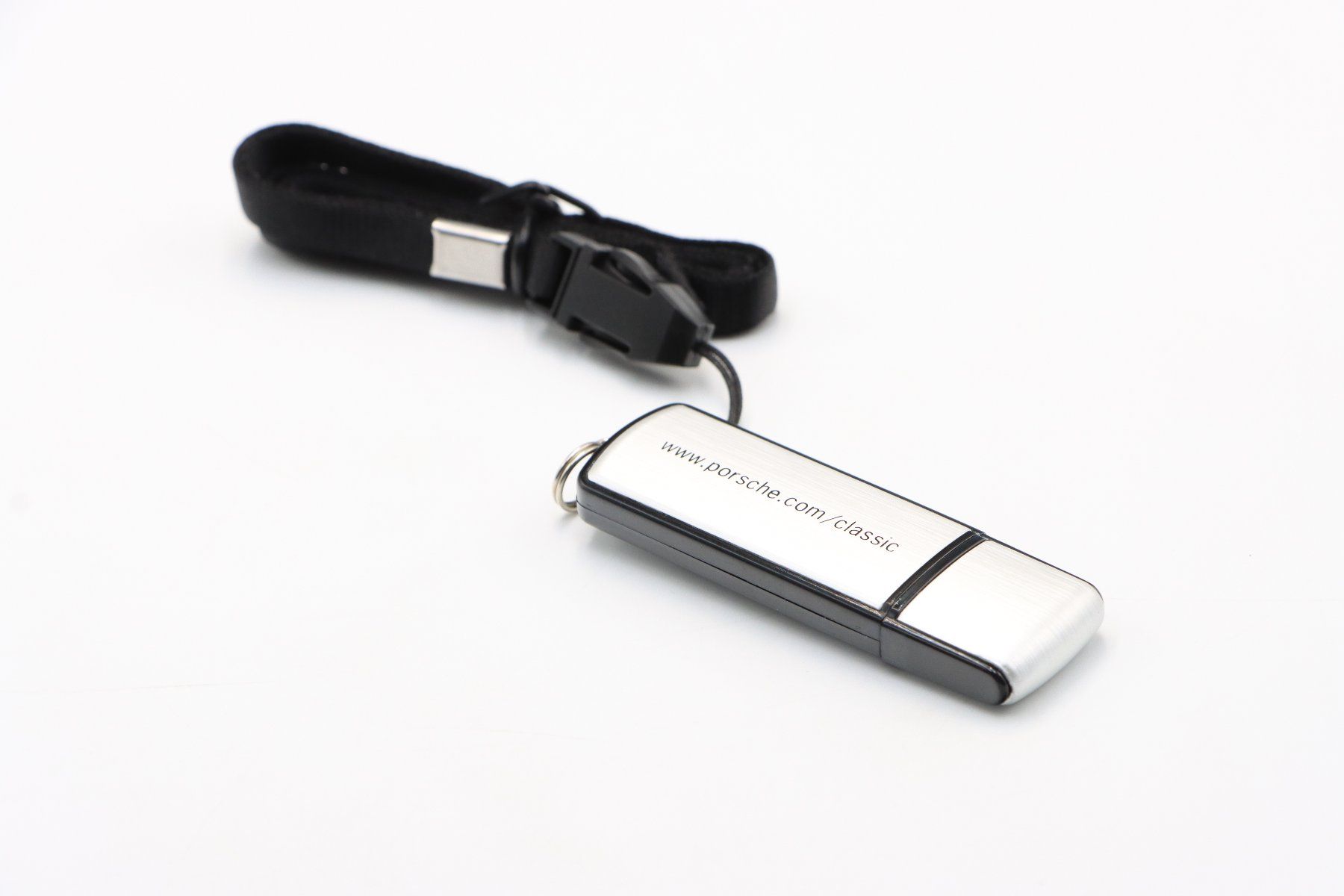 Porsche Chiavette USB: Porsche Classic USB Stick 1 GB – Nuovo e nell'imballaggio originale da Bühl b.Aarberg venduto da Collectorpassions 7