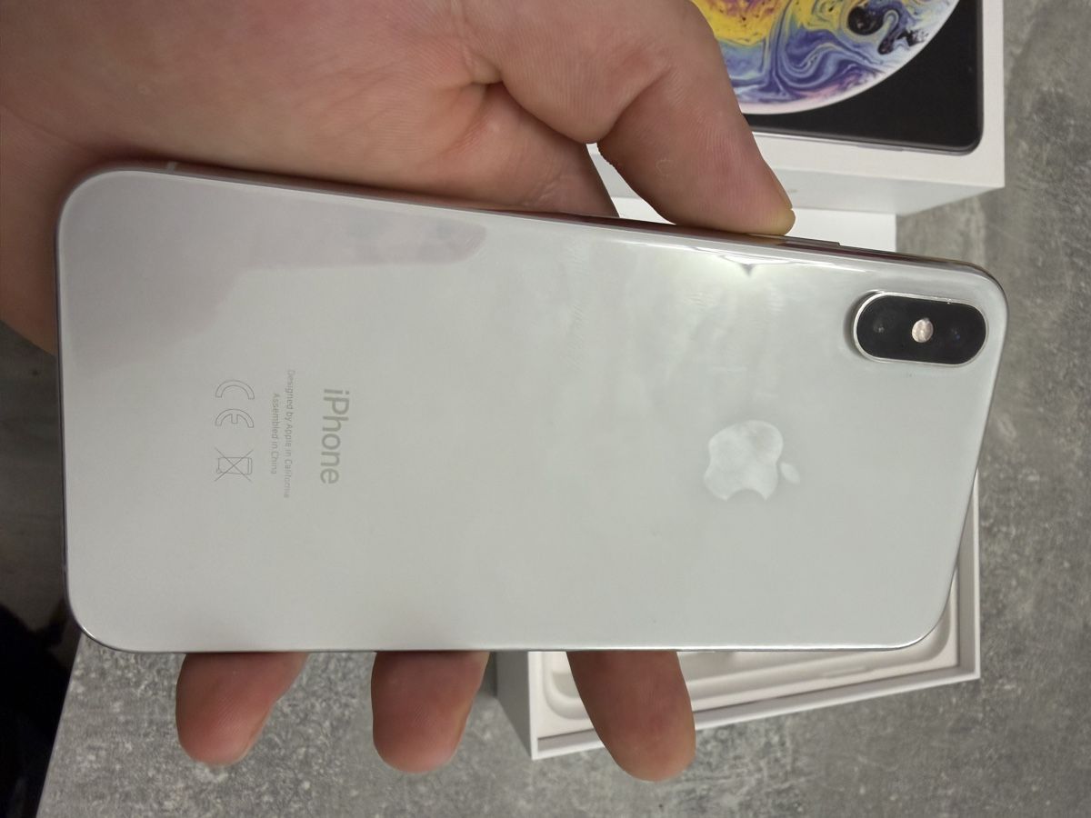 Apple Handys / Smartphones: Apple iPhone XS 64GB Silber  – Gebraucht aus Herzogenbuchsee von ioa_zcm6 3