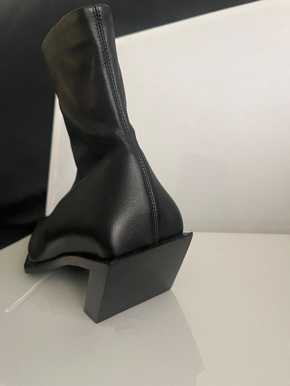 Balenciaga Chaussures femmes: BALENCIAGA   Neu – Neuf avec emballage d'origine à Hinterkappelen par lid_9h7j 5