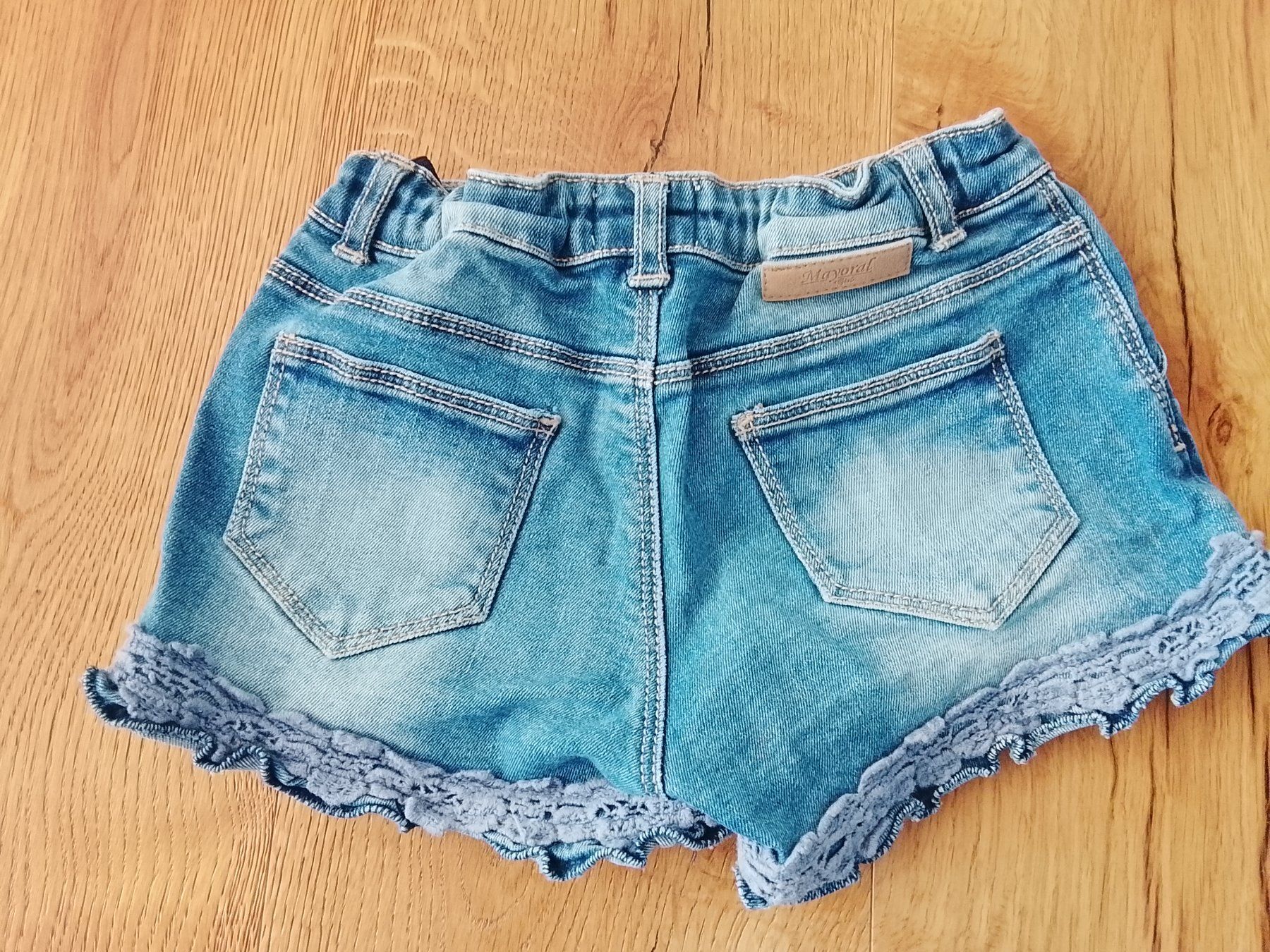 Mayoral Hosen: Denimshorts Gr.110 – Gebraucht aus St. Gallen von Okonomyiaki 1