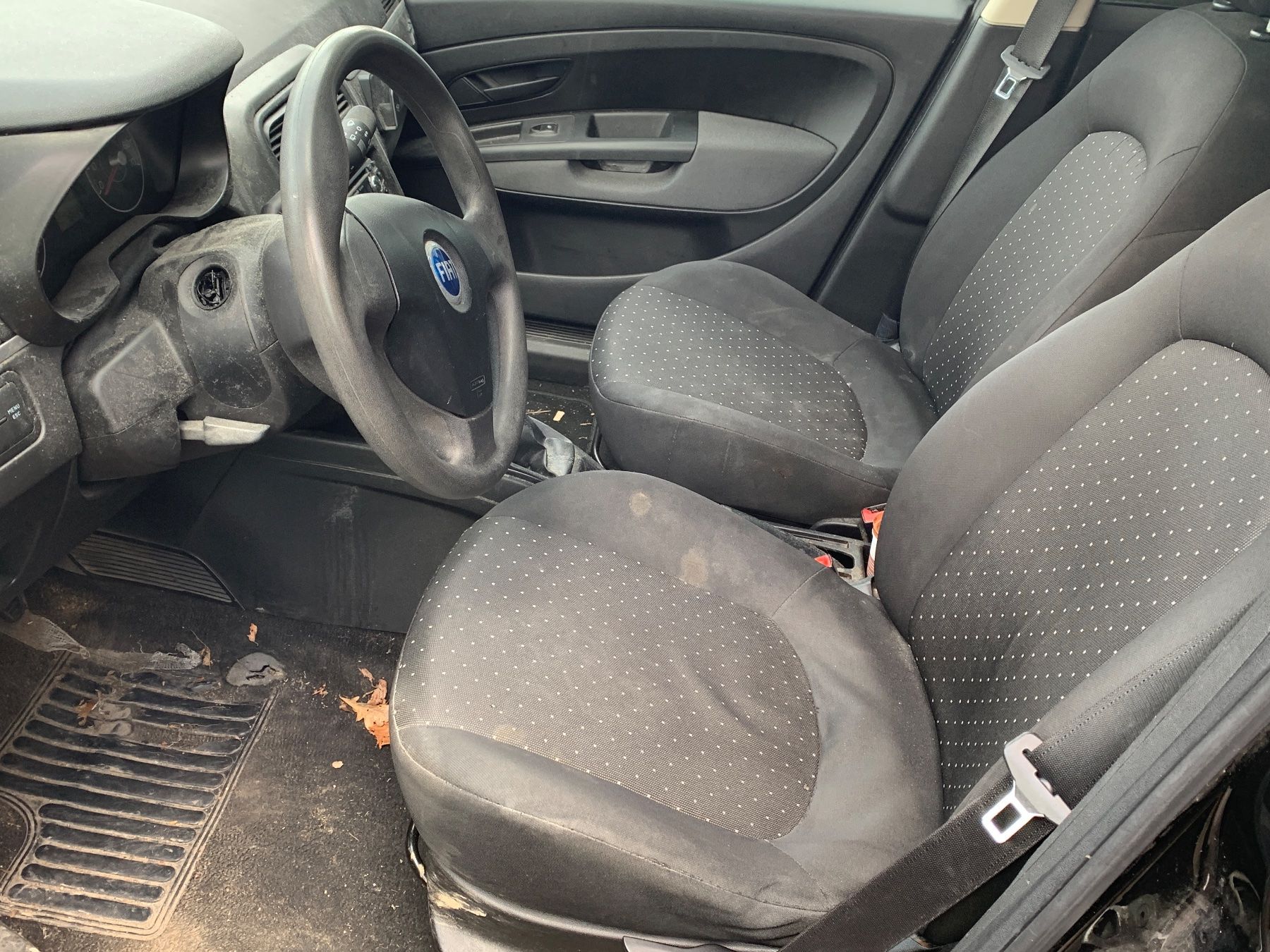 Fiat Autos: Fiat Punto 1.4 8 V – Gebraucht aus Seftigen von  4