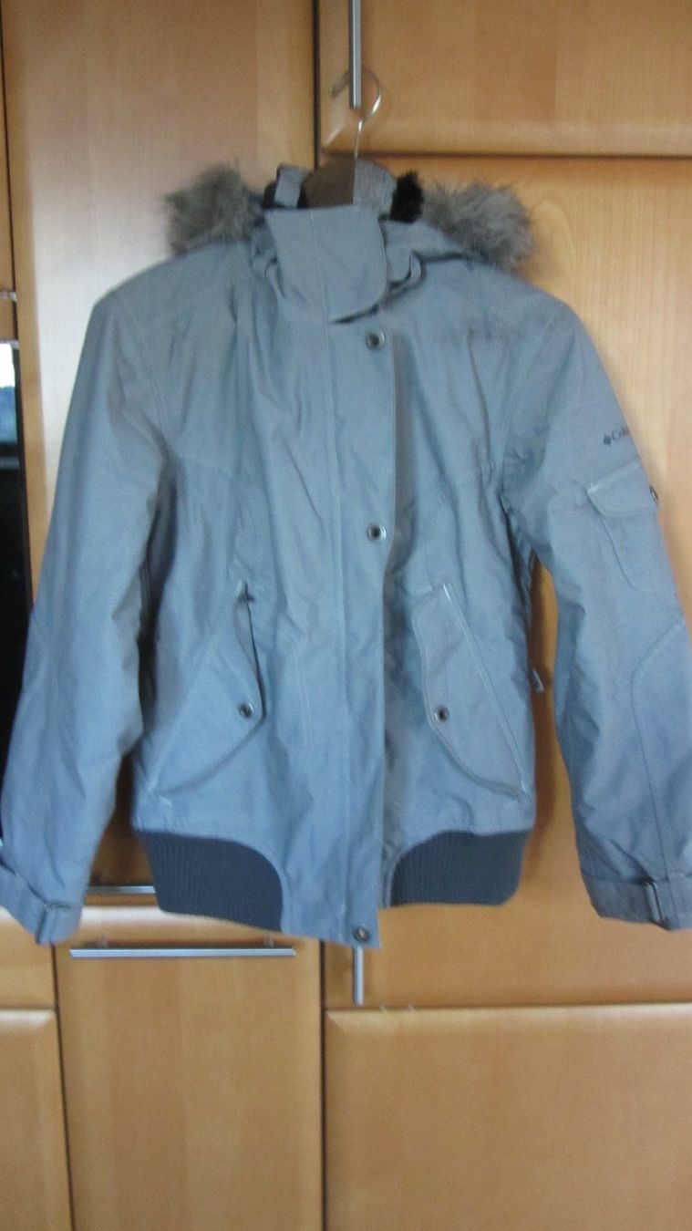Columbia Jacken & Mäntel: Veste Columbia avec capuchon taille S – Gebraucht aus Oberried FR von berg04
