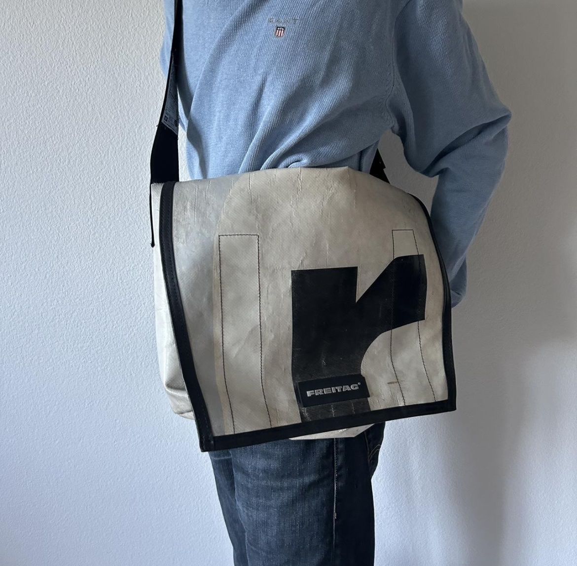 Freitag Borse: Freitag Messenger bag – Usato da Pully venduto da car_rwv6 1