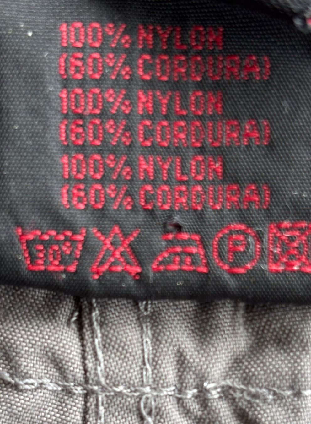 Mammut Pantalons: Mammut Zip-off Wanderhose, Gr. 42 – D'occasion à Ebnat-Kappel par Molton 8