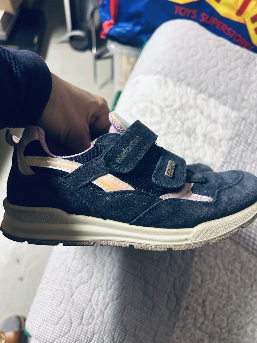 Elefanten Schuhe für Mädchen: Elefanten Glitzer Turnschuh Gr 31 – Gebraucht aus Birmensdorf ZH von LXro 4
