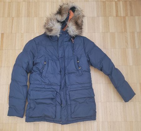 46. Doudoune marine Super Parka à capuche - T. L