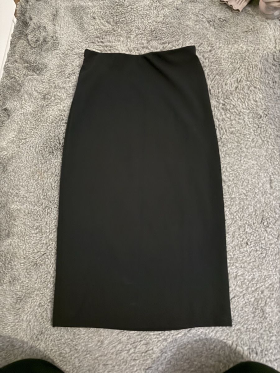 Gonne: Schwarzer Rock, , Grösse M 👗 – Usato da Opfikon venduto da Desi.s