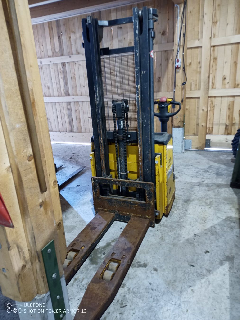 Carrelli elevatori e a forche: Deichselstapler OM CN 14 – Difettoso da Mosnang venduto da christian2291 3