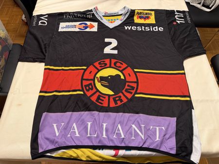 SC Bern Gameworntrikot Junioren Nummer 2 Grösse JR