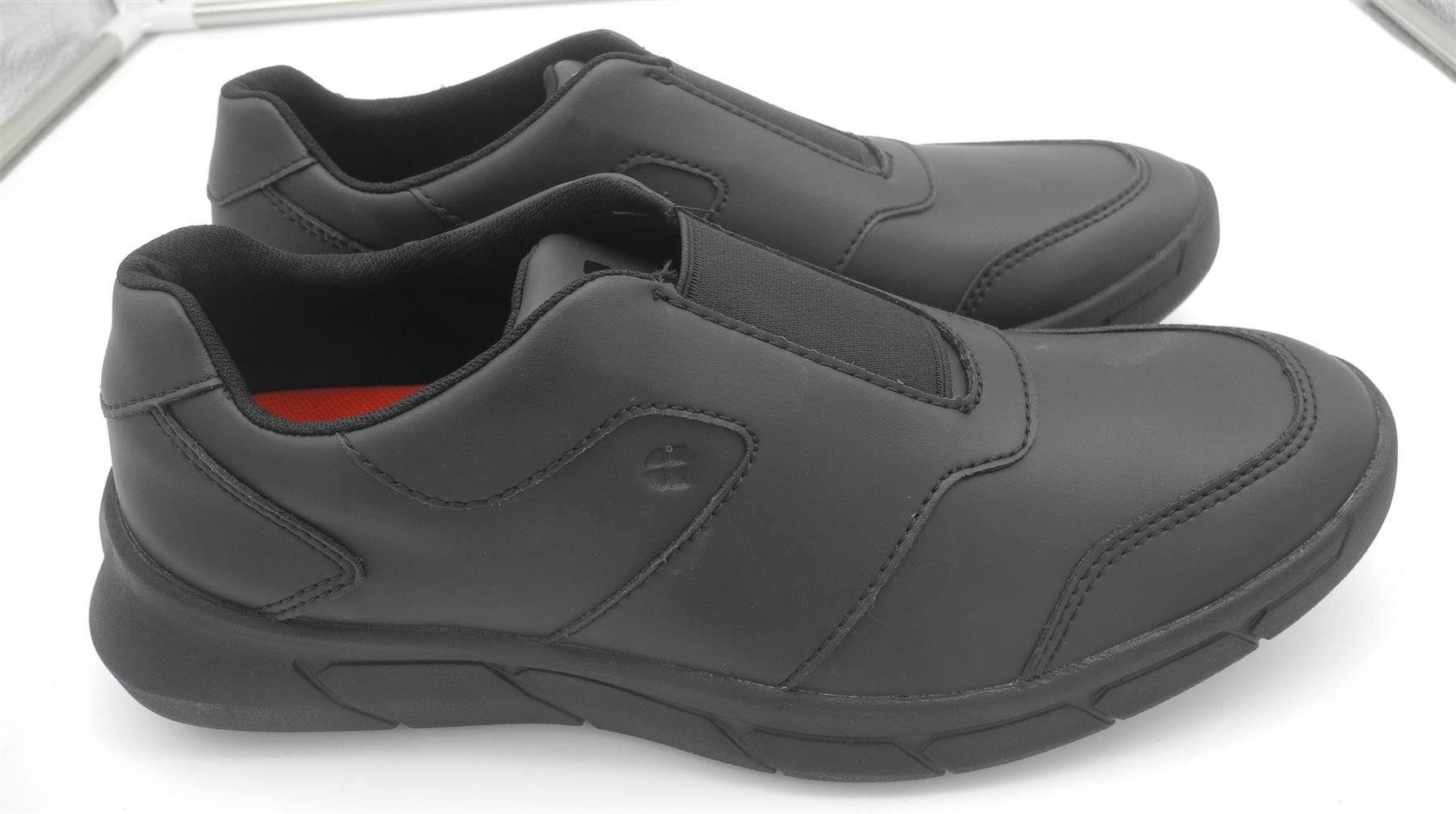 Scarpe da uomo: SFC Arbeitsschuh Grayson, Gr.40, Nr. 151 – Nuovo e nell'imballaggio originale da Kottwil venduto da Crazyrolf