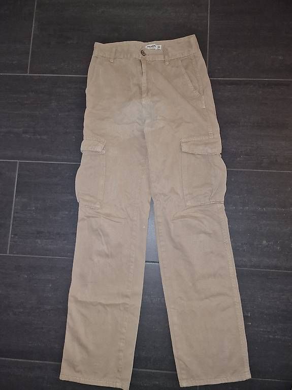 Pantalons: Cargo Hosen, Pull & Bear – D'occasion à Steinhausen par ladisci