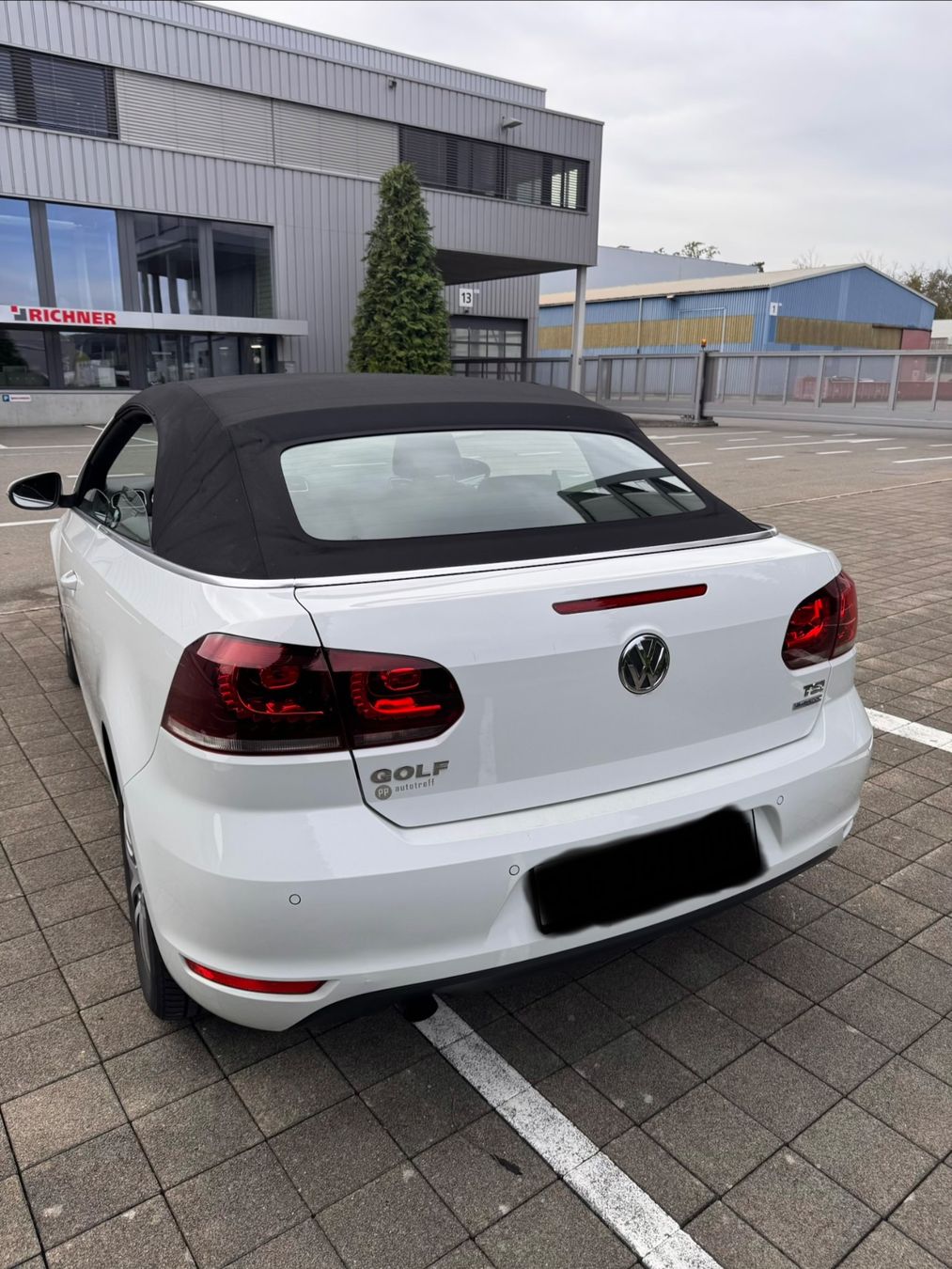 VW Automobili: VW Golf Cabrio 1.2 BMT – Usato da goldach venduto da Calistyle8 3