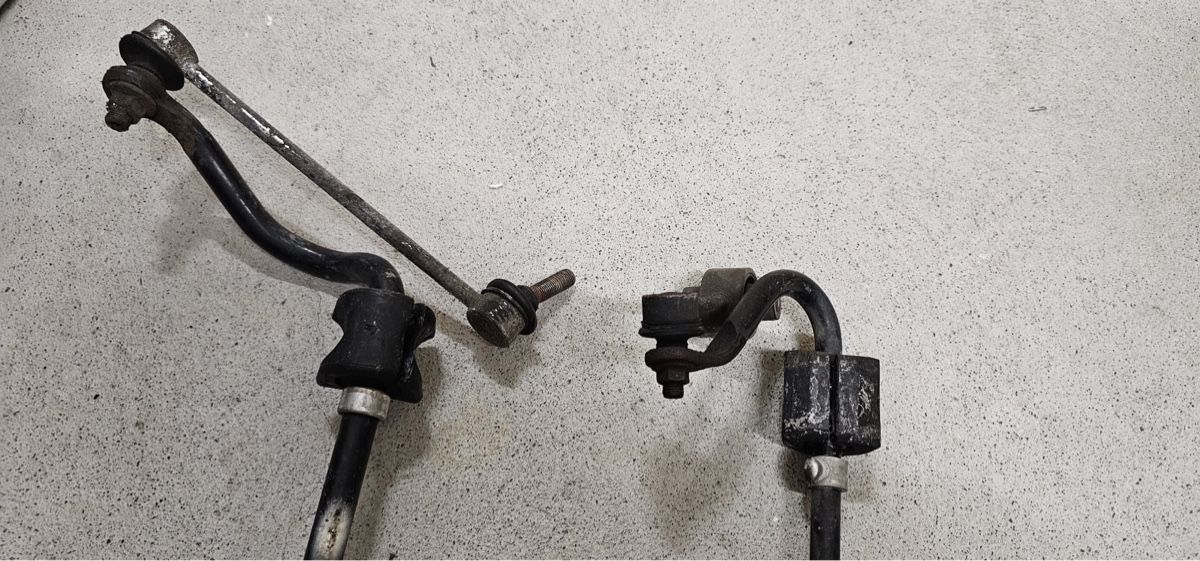 Toyota Tutti pezzi di ricambio auto: GT86 OEM Stabilisatoren – Usato da eglisau venduto da schmied1992