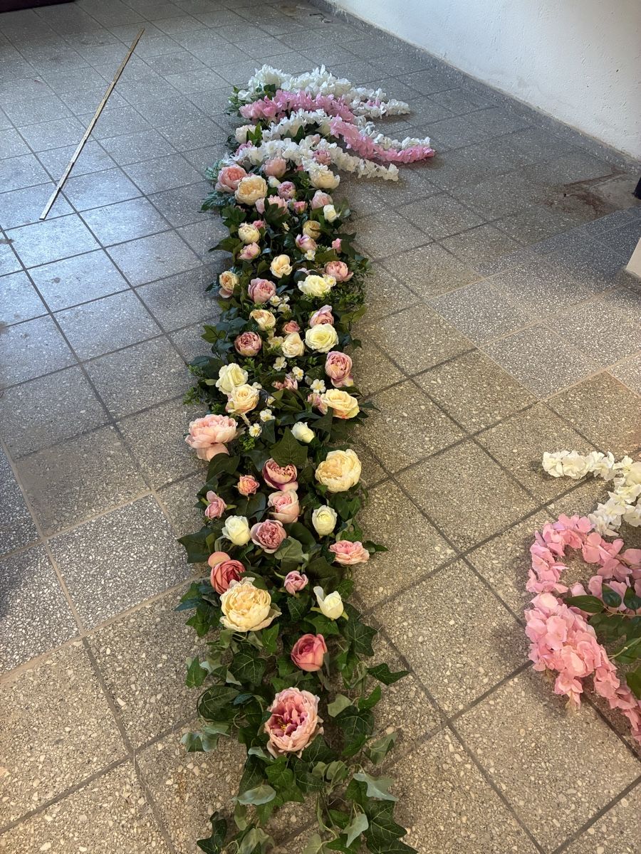 Alle Dekorationen: Blumenschmuck (x2) – Neu (gemäss Beschreibung) aus Rheinfelden von Maexi_sh 3