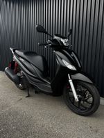 Piaggio Medley 125 Roller nur knapp 800Km