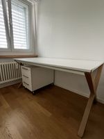 Schreibtisch weiss