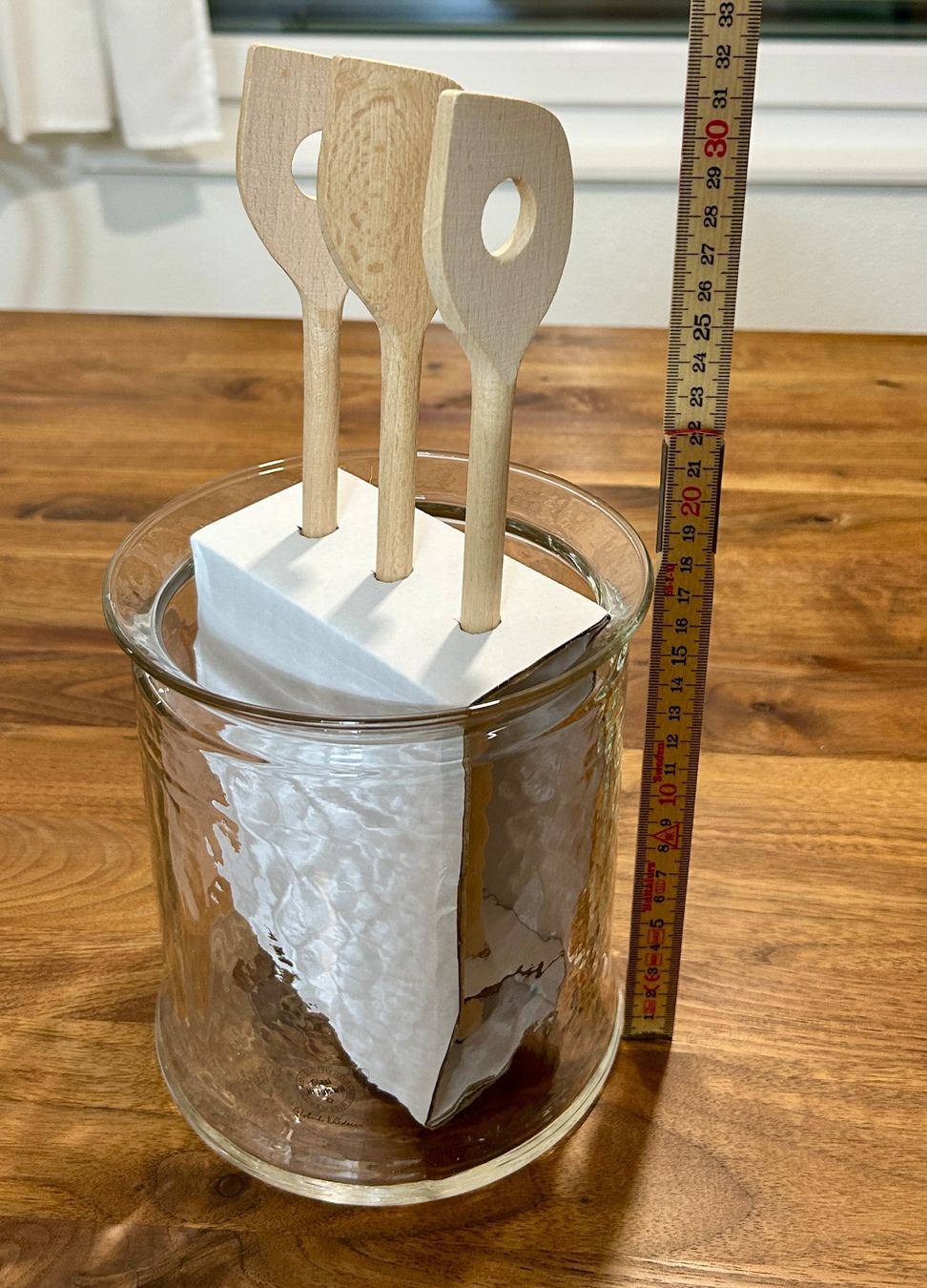 Glasi Hergiswil Tutte le decorazioni: Mundgeblasener Topf mit 3 Holzkellen – Nuovo e nell'imballaggio originale da Herisau venduto da Sterod 1