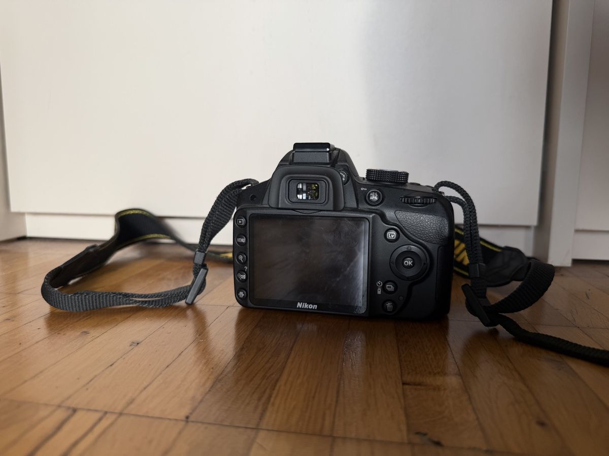 Nikon Fotocamera: Nikon D3200 Bundle mit Tamron Objektiv + Mehr! – Nuovo (secondo la descrizione) da Bern venduto da joannnne 2