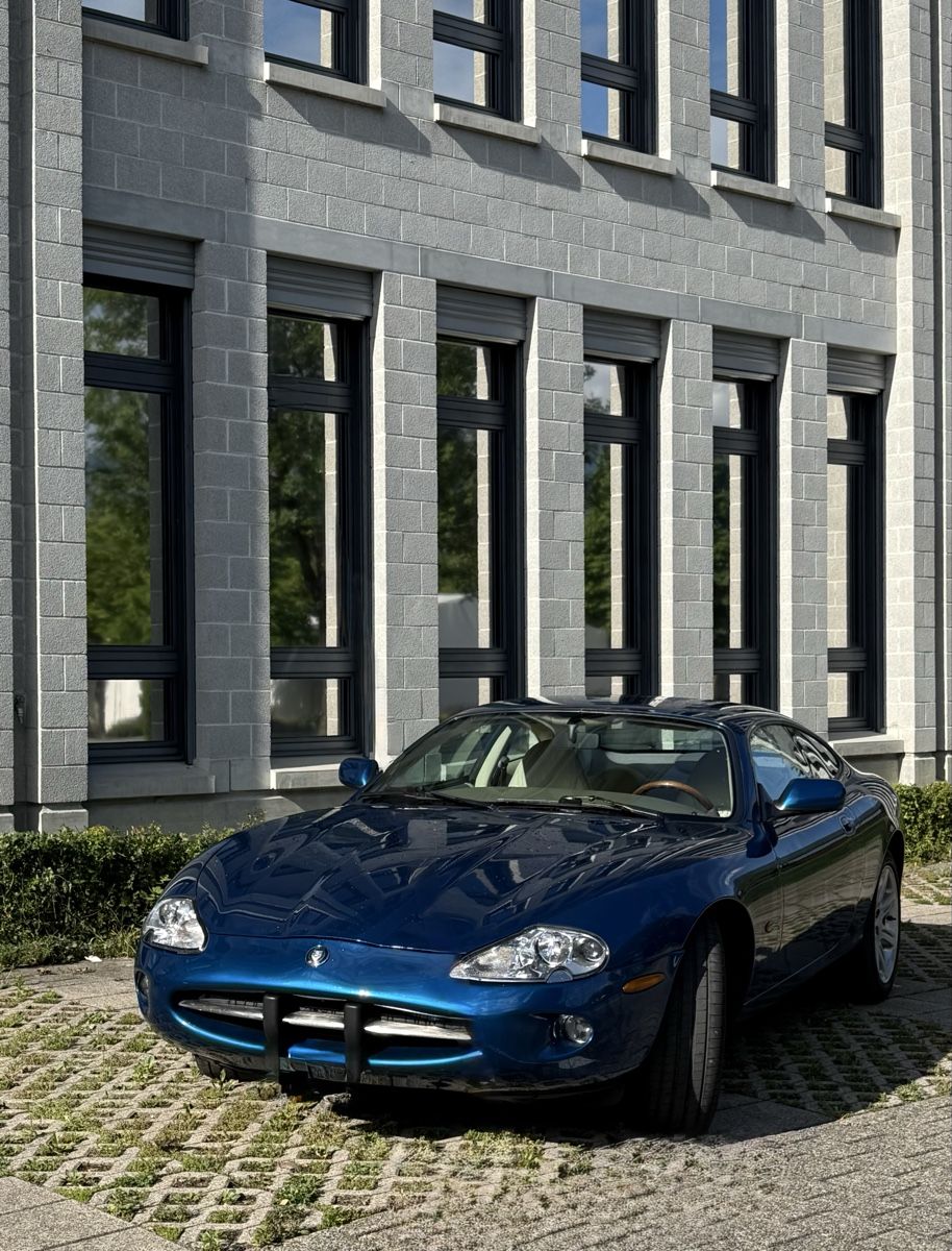 Jaguar Automobili: Jaguar XK8 – Usato da Grabs venduto da jups10 1