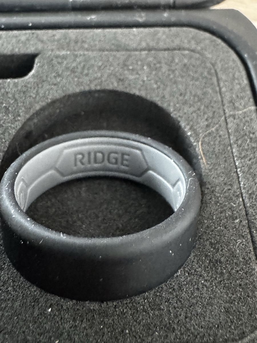 Anelli: Bague en silicone Ridge  – Nuovo (secondo la descrizione) da Vevey venduto da Eiden77 7