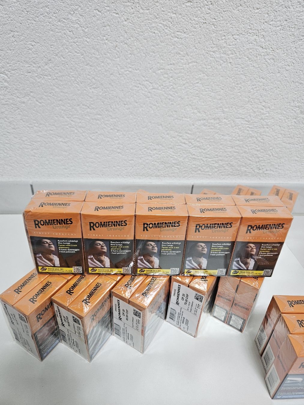 Tabak: Zigaretten Romiennes Orange  – Gebraucht aus Schlieren von Bestleo 1