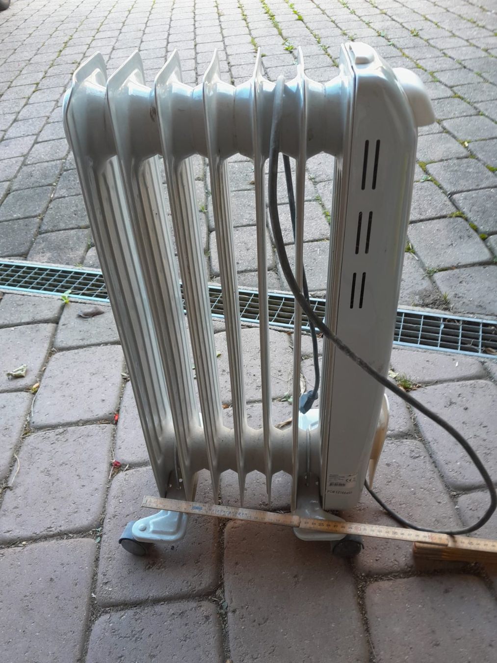 Radiatori: Ölofen Elektroofen – Usato da Boltigen venduto da Hightower13 1