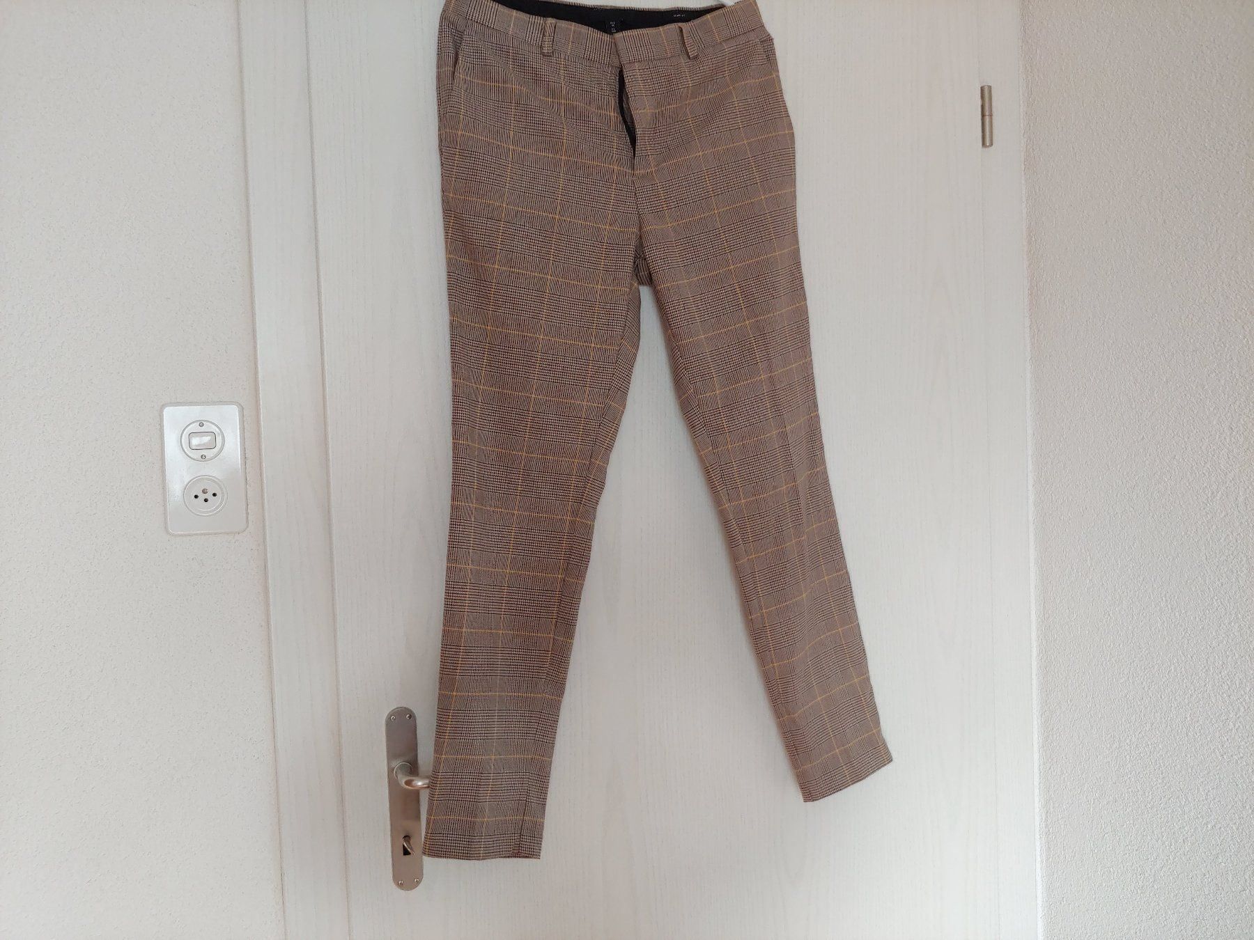H&M Pantaloni: Chice Hose Gr. S, H&M – Usato da Suhr venduto da andreas_2008