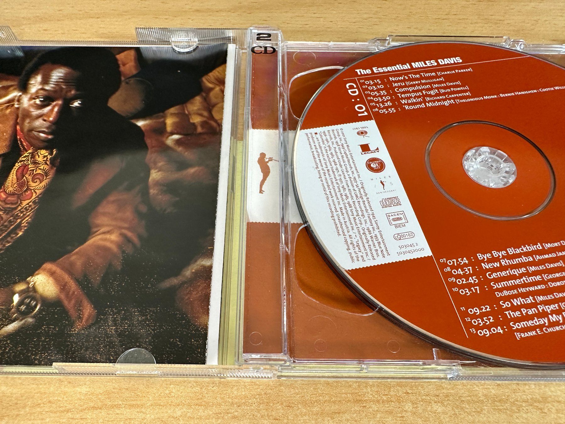 CD: Miles Davis – The Essential Miles Davis - 2 CD – Usato da Rikon im Tösstal venduto da Alpenmutz 2