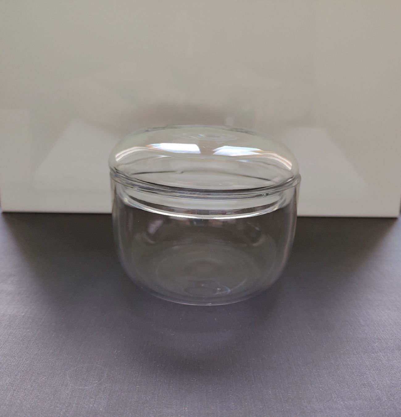 Sucriers: Glasdose mit Deckel  – D'occasion à Basel par kas_8r2y