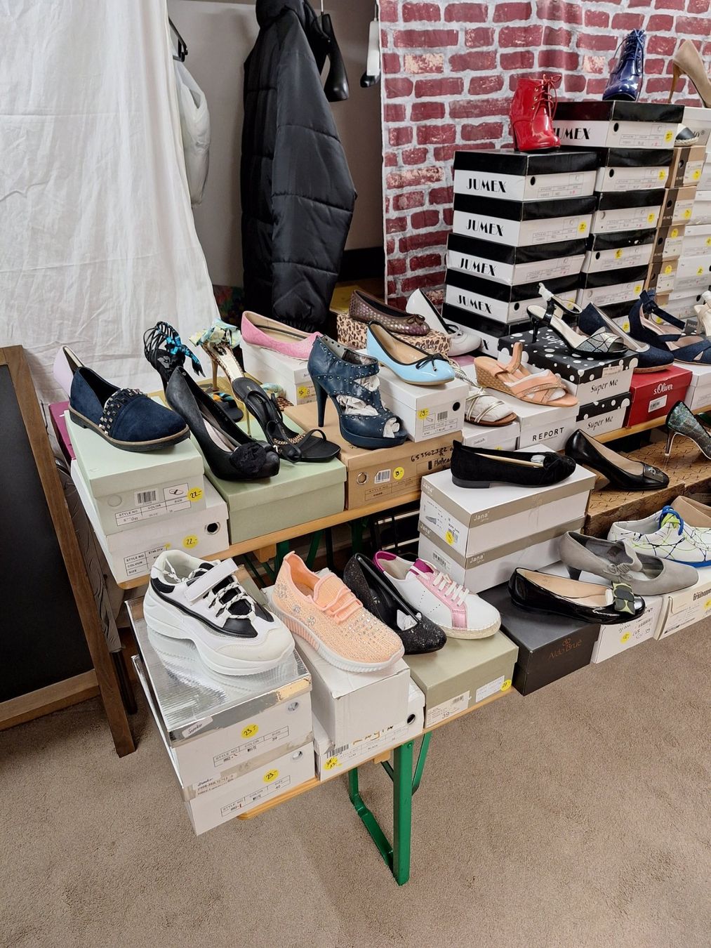 Herrenschuhe: Restposten 81 Paar Schuhe Mischpacket – Neu und originalverpackt aus Seuzach von VT-Collections3 2