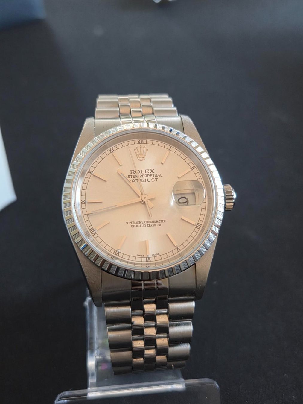 Rolex Uhren: ROLEX DATEJUST 16220 - Certified Pre-Owned – Gebraucht aus Burgdorf von Moonwalker