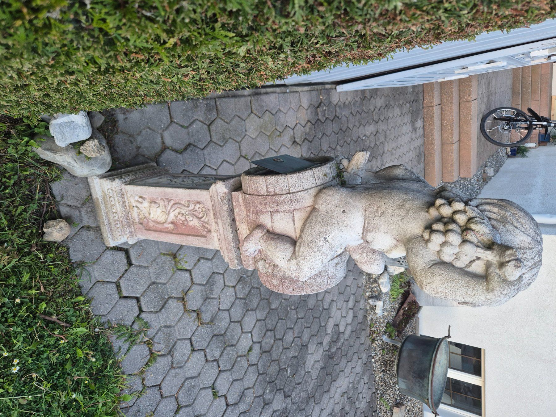 Altro per la casa: Statue und Briefkaste – Usato da Bad Ragaz venduto da markodel 1