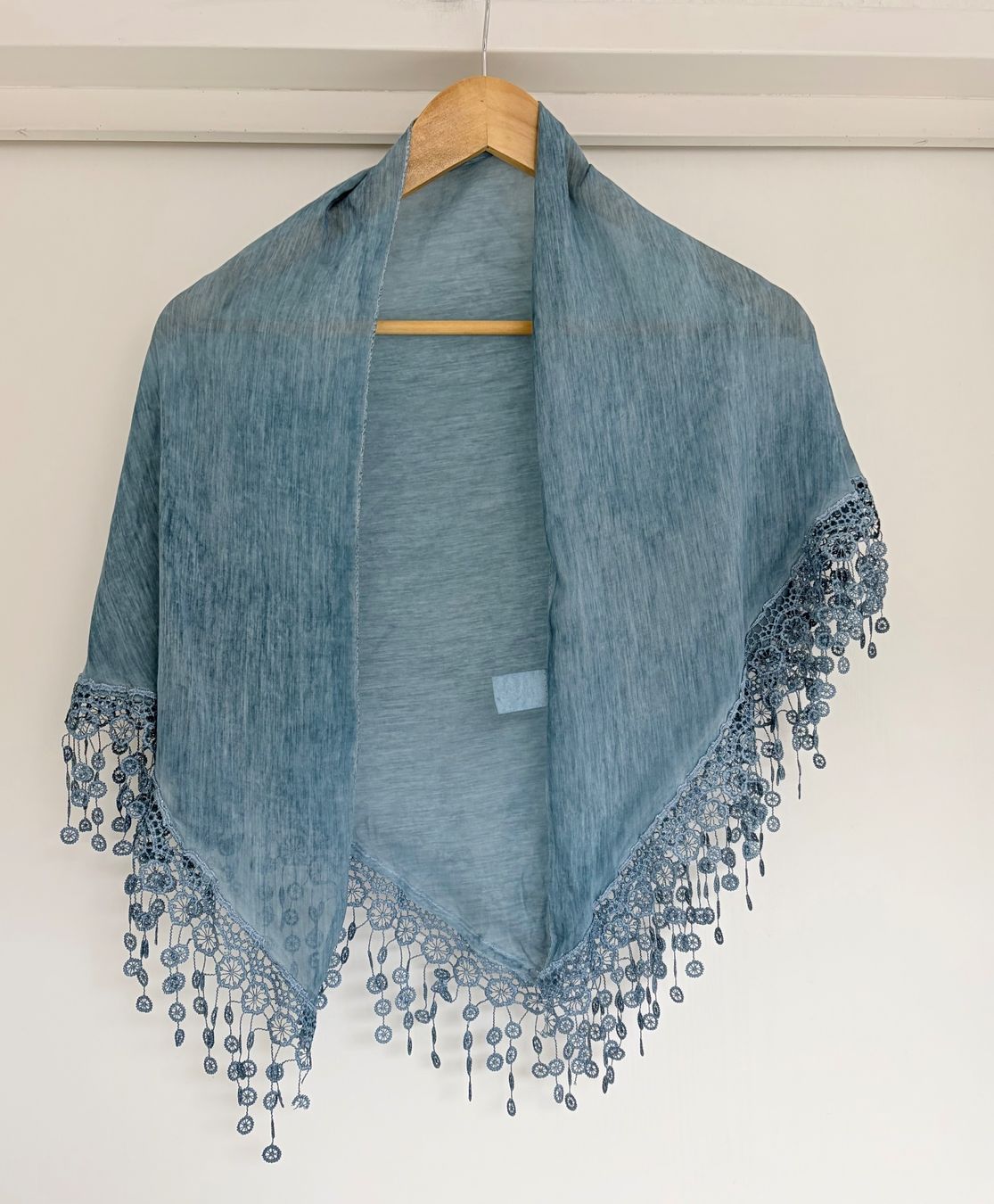 Foulards & écharpes: Seide Dreieckstuch – D'occasion à Unterägeri par Jutka_04