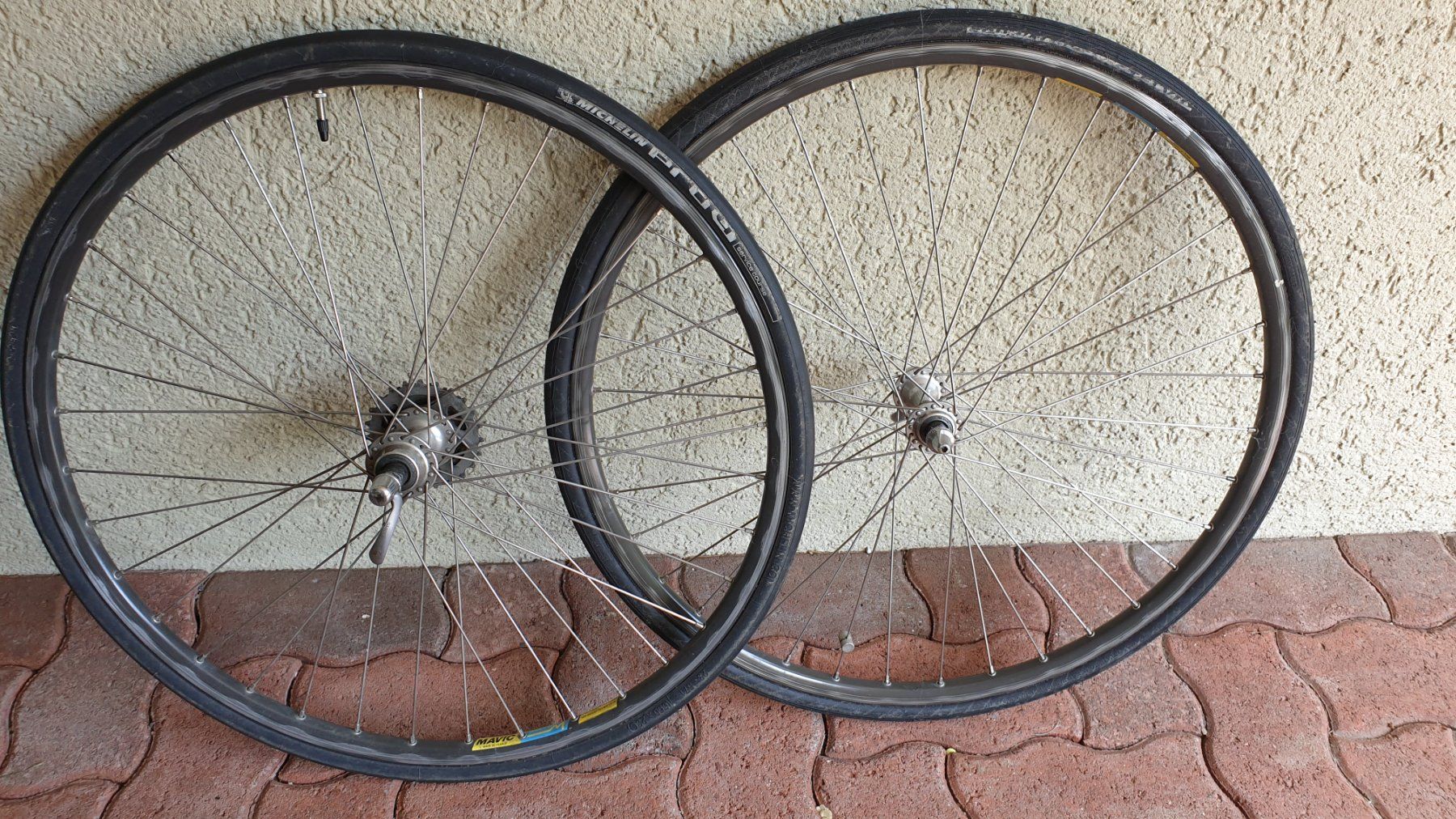 Pneumatici & Ruote complete: Shimano Ultegra Radsatz – Usato da Luzern venduto da RJN01