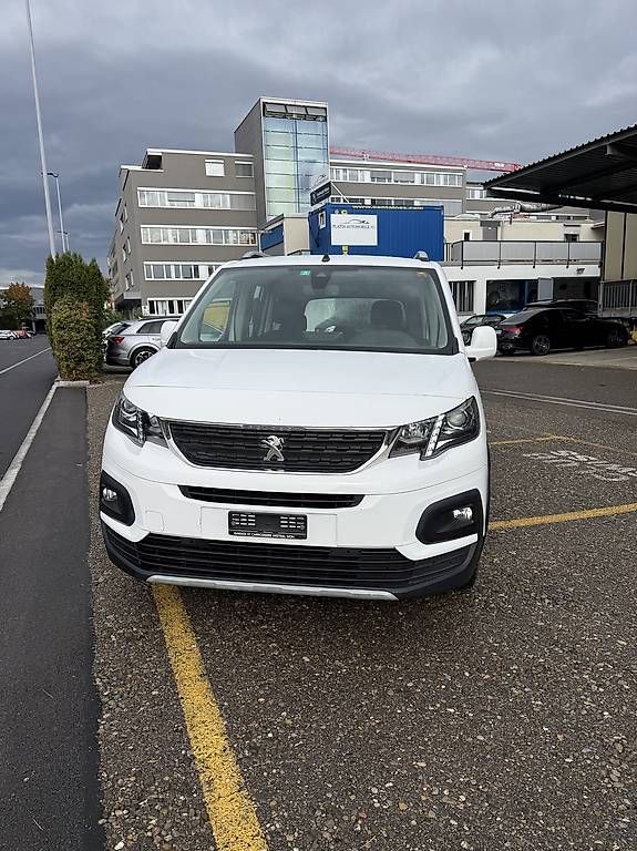 Peugeot Automobili: Peugeot Rifter – Usato da Dietikon venduto da duk_bxk9 1
