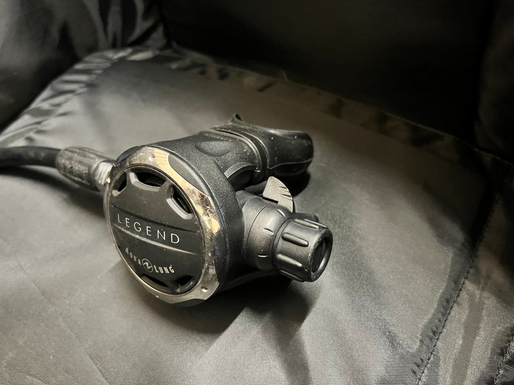 Mares Respiratori & Giubbotti: Aqualung Legend + MARES Proton ICE extrem + 1er étage – Usato da Lausanne venduto da Seiya4 1