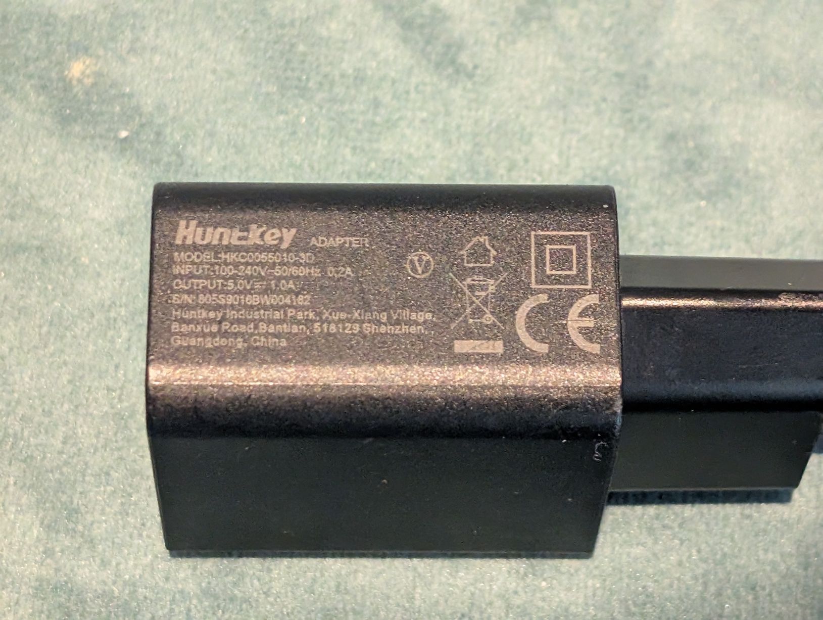 Caricabatterie: Huntkey USB Ladegerät – USB-A Netzteil – Nuovo (secondo la descrizione) da Staffelbach venduto da Gaetano.CH 1
