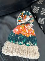 Zara Beanie Unisex Chunky Green White Orange Pumpon Hat M