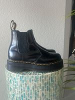 Dr. Martens Chelsea Boots schwarz Plateausohle Grösse 38