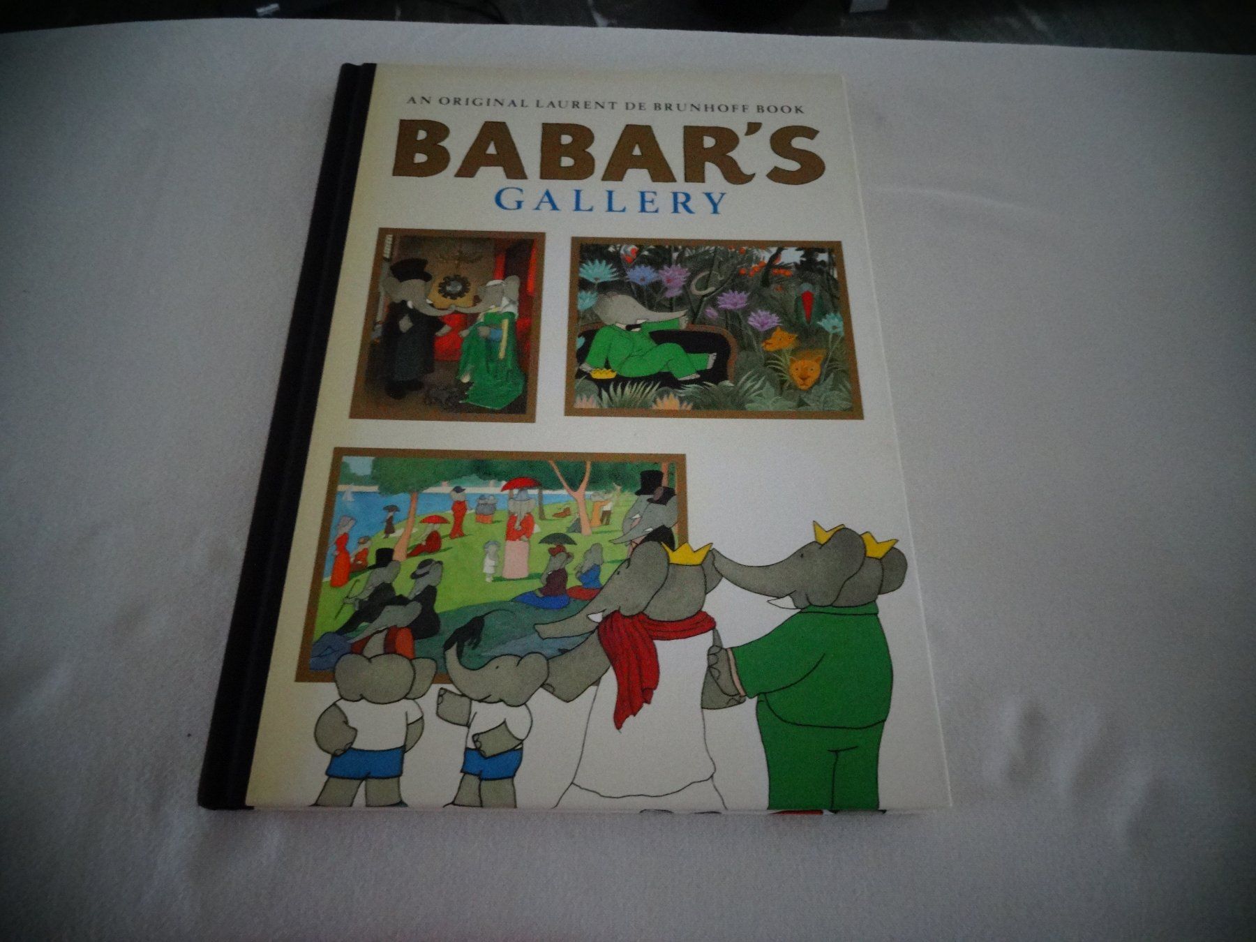 Bücher: Babar`s  Gallery  Brunhoff mit Poster – Gebraucht aus Neerach von jenny062