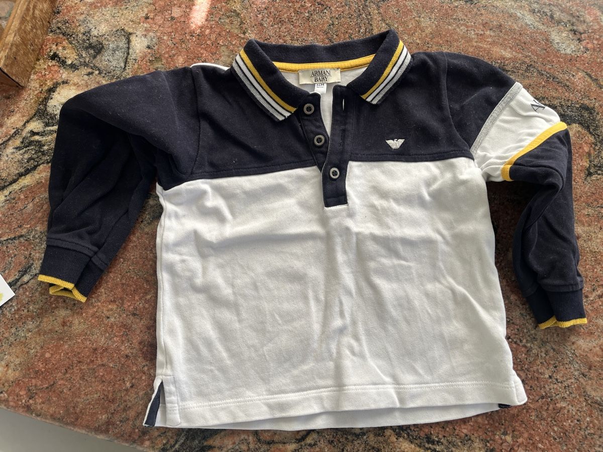 Armani Maglioni & Felpe: Pullover Armani – Usato da Dielsdorf venduto da jes_9kx7