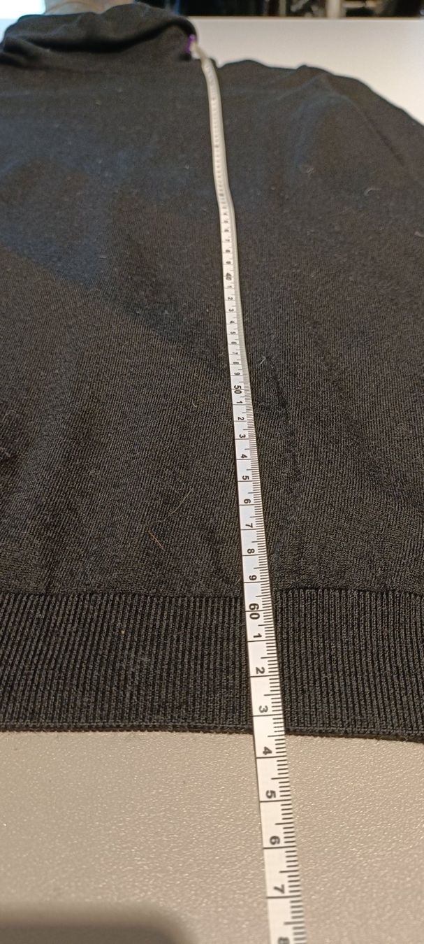 Falconeri Maglioni & Felpe: Schwarzer Rollkragenpullover von Falconeri, Grösse L – Usato da Zollikofen venduto da Proseco 7