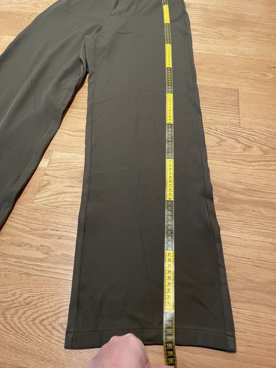 Shein Pantaloni: Weite StoffhoseOlive Gr. 36 Tal! – Usato da Bremgarten AG venduto da arl_8nbf 3