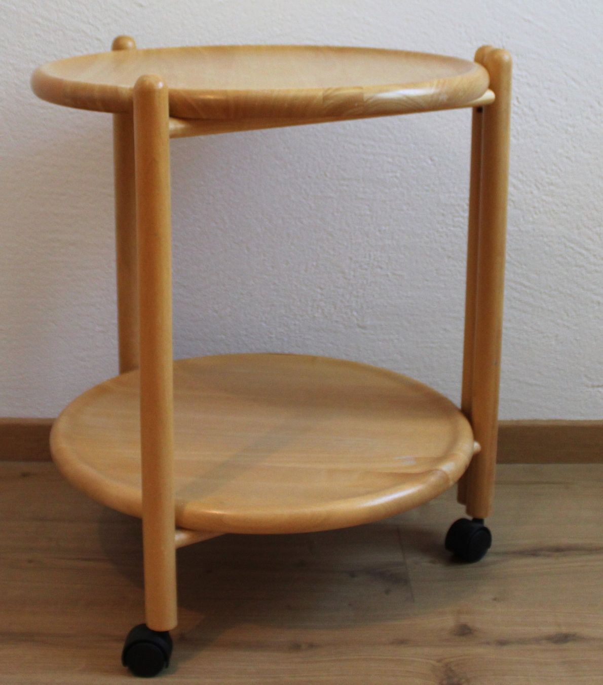 Tables: Rollmöbel (SH) – D'occasion à Schaan par antikes_und_kurioses