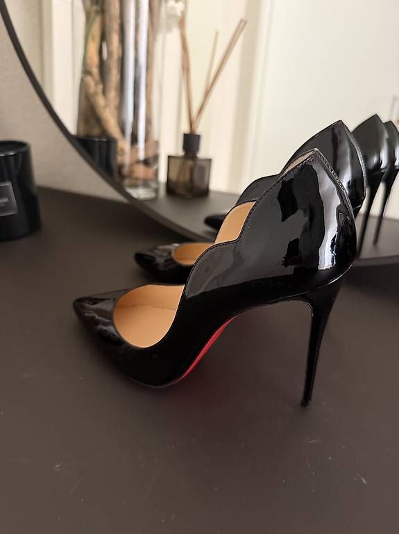 Scarpe da donna: Louboutin Pumps – Usato da Schindellegi venduto da wae_fhj7 2