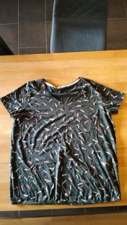 Damen T-Shirt Cecil dunkelgrün mit Muster Grösse XL
